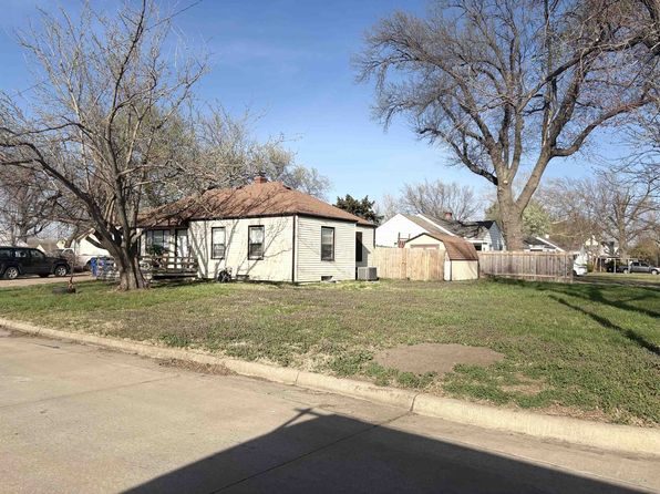 1120 S Ash St, Wichita, KS 67211