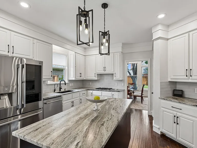 3605 Whitehaven Dr — Photo 8