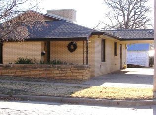 312 E 3rd St, Ellsworth, KS 67439