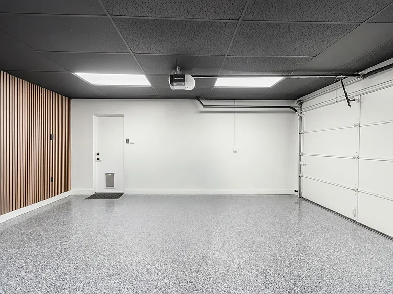 16229 Janine Dr — Photo 44