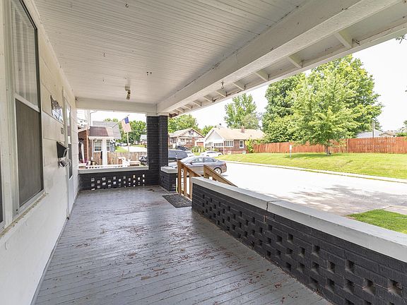 3rd image of 423 S 5th St