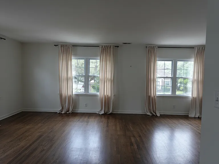 68 Dunnemann Ave — Photo 3