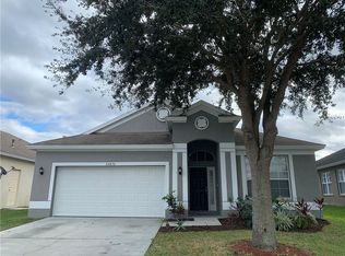 24850 Oakhaven Ct, Lutz, FL 33559