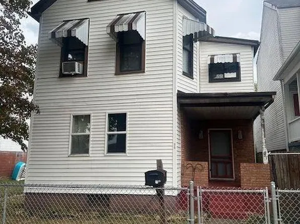 98 Iowa St #A, Wheeling, WV 26003