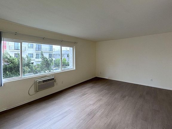2nd image of 5751 Camellia Ave APT 219