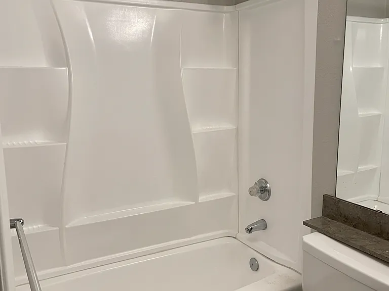 Redmond Park Apts — Photo 43