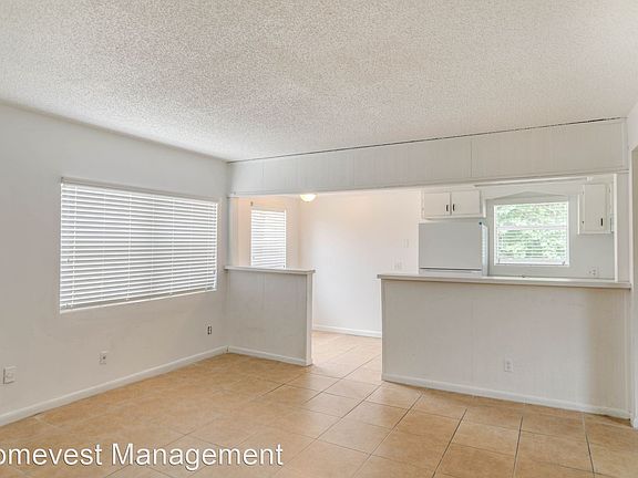 2nd image of 2615 E Central Blvd Unit 16