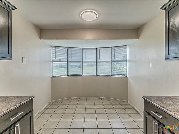5th image of 4301 River Oaks Dr
