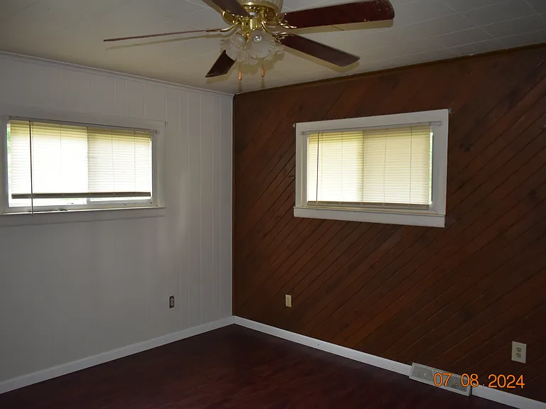 135 Hill Place Dr — Photo 11