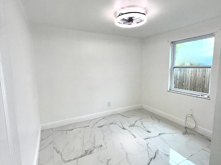 8524 Portulaca Ave — Photo 12