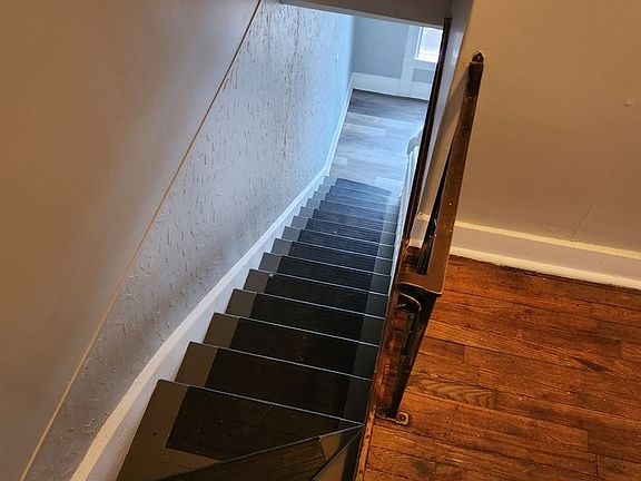 5th image of 1317-1319 S 32nd St #1317