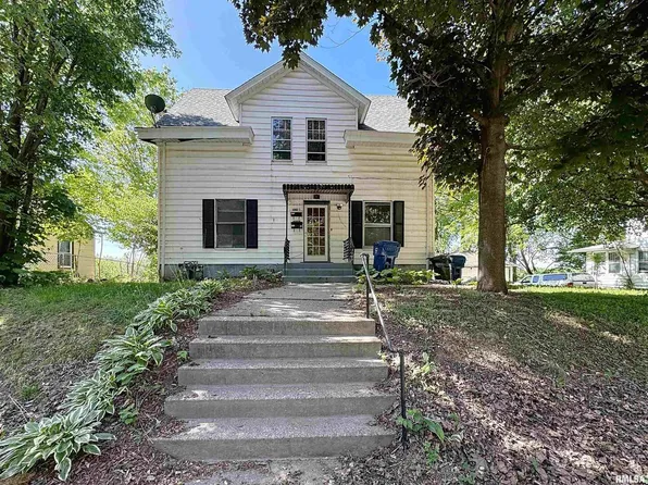 1603 W 10th St, Davenport, IA 52804