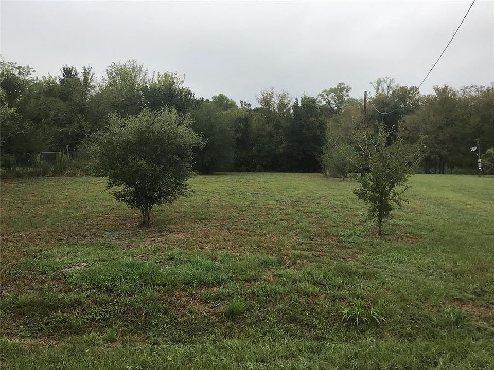 1st image of 43 Oak Hill Dr