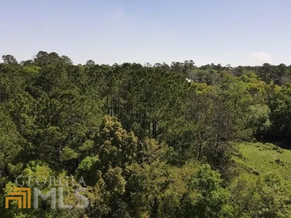 203 Cemetery St, Boston, GA 31626