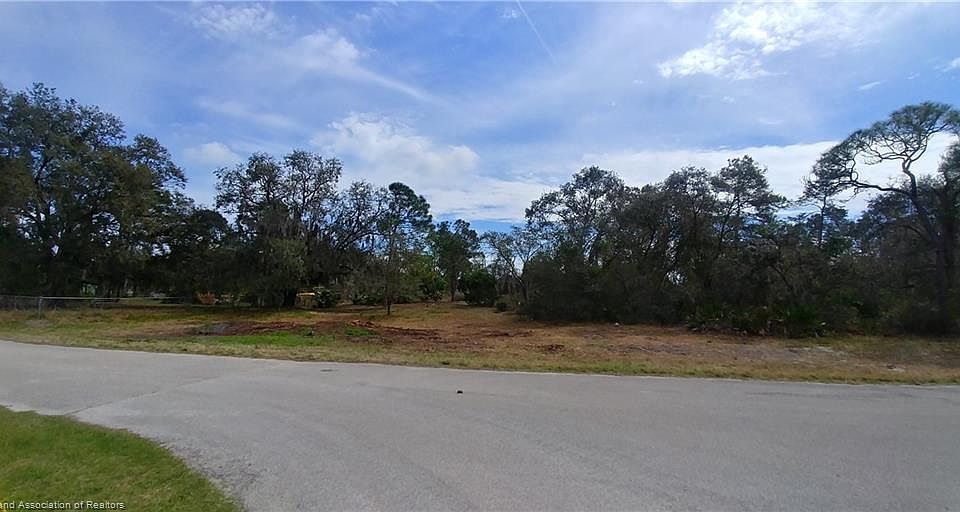 1st image of 1039 Doral Ave