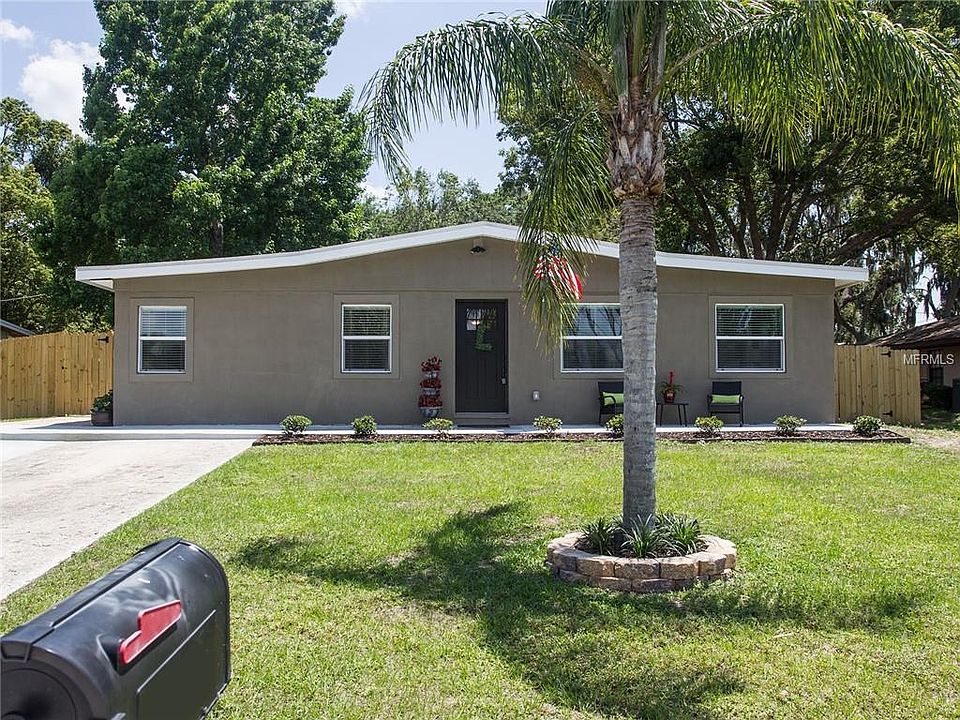 1st image of 786 S Waterview Dr