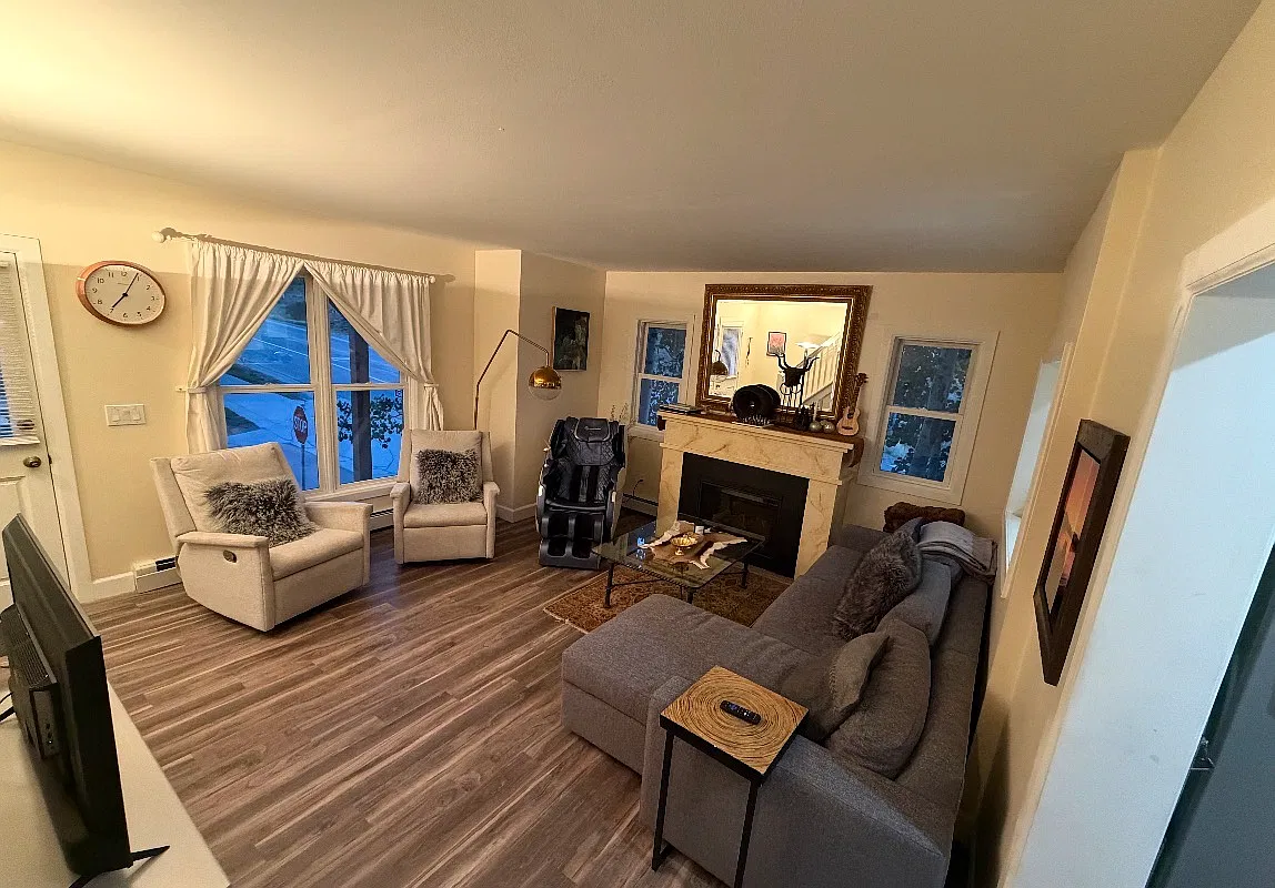 2 bed, 954 sqft, $3,500 — Photo 2