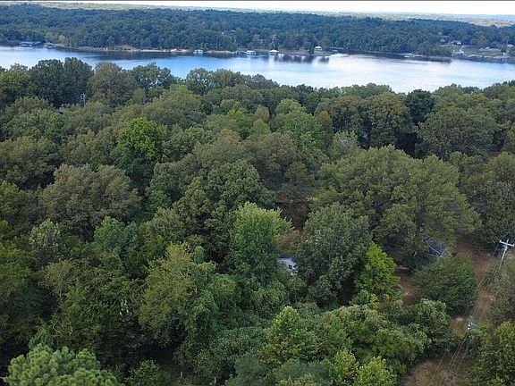 2nd image of 147 Stewart Dr
