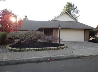 15990 SW Century Oak Cir, Tigard, OR 97224