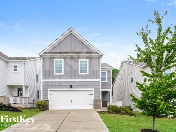 5831 Screech Owl Dr, Flowery Branch, GA 30542