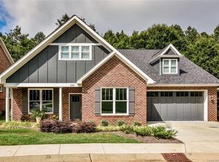 1129 Bunch Dr, Statesville, NC 28677