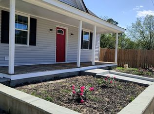 1284 Railroad Rd, Henderson, NC 27536