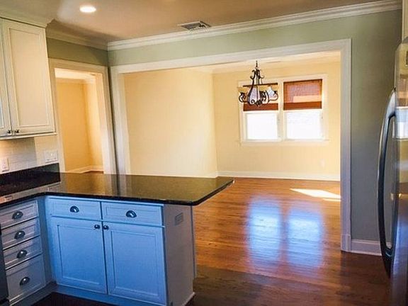 3rd image of 1008 Keeler Ave Floor 2