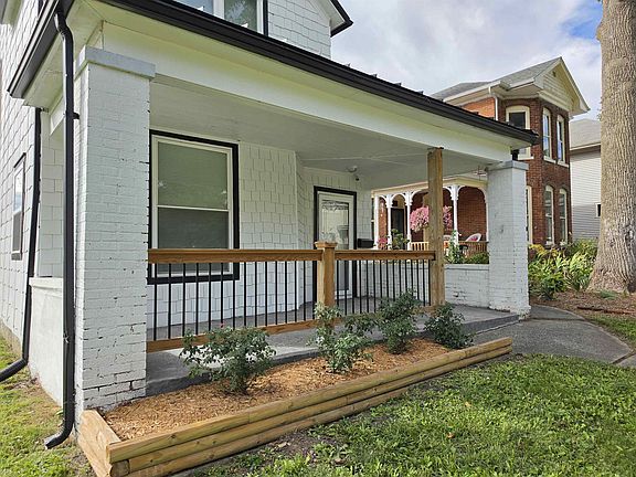2nd image of 2716 Hoagland Ave