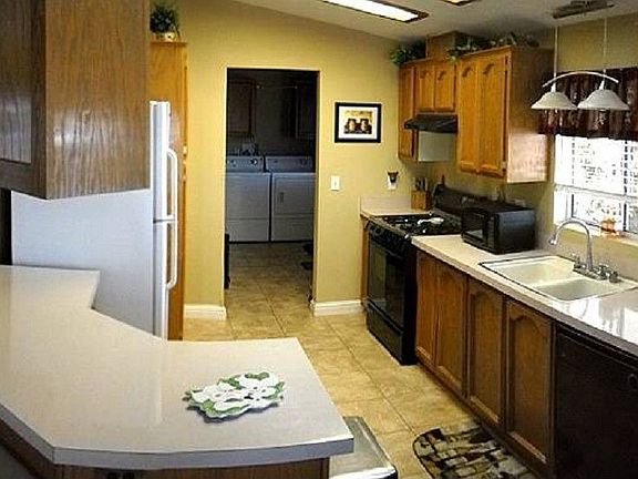 4th image of 1225 Vienna Dr Spc 331