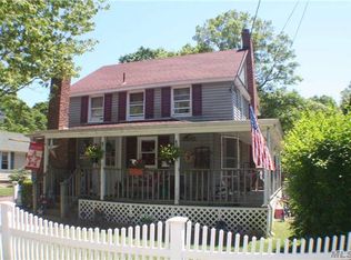 146 Beaver Dam Rd, Brookhaven, NY 11719