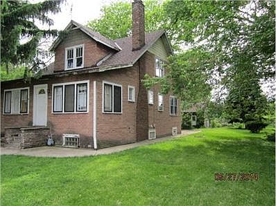 2nd image of 13826 Seeley Ave