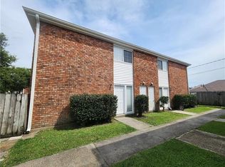 221 Melvyn Dr APT B, Belle Chasse, LA 70037