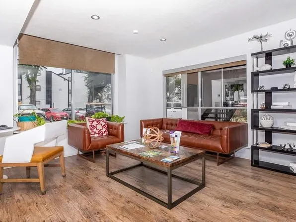 4400 Memorial Dr, Houston, TX