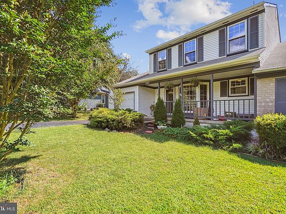 4th image of 3401 Fort Lyon Dr