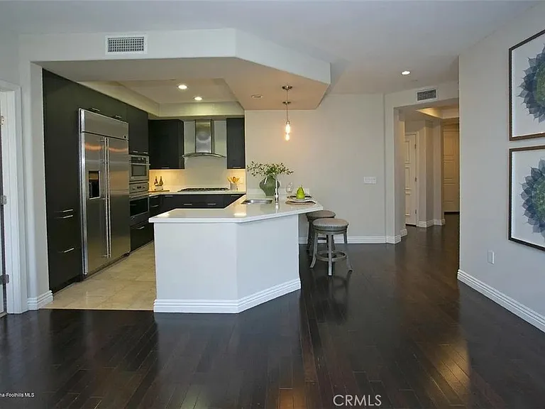511 Caruso Ave — Photo 8