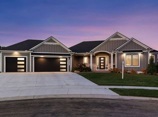 3251 Century Ridge Pl NE, Rochester, MN 55906