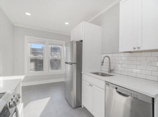 601 W 4th St APT 26, Royal Oak, MI 48067