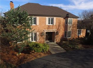 1581 Hollow Tree Dr, Pittsburgh, PA 15241