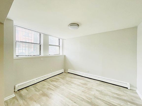 5th image of 13 Olean Ave #Basement