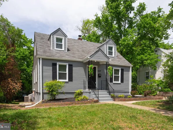 7406 Tilden St, Hyattsville, MD 20784