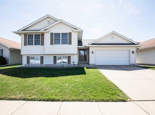 1006 17th Ave, Silvis, IL 61282