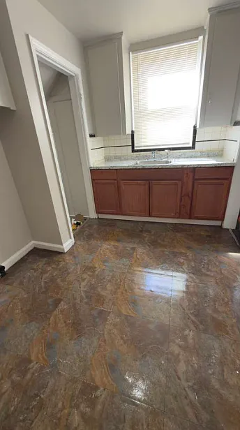 3 bed, 1108 sqft, $1,300 — Photo 4