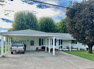 811 S Main St, Versailles, IN 47042