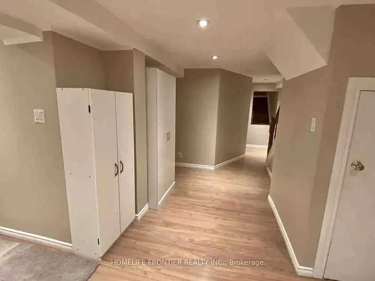 93 Don Head Village Blvd #BASEMENT — Photo 5