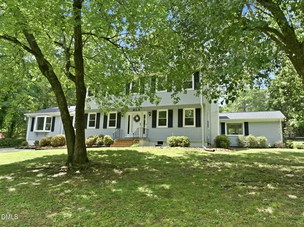 304 Plum Ln, Chapel Hill, NC 27517
