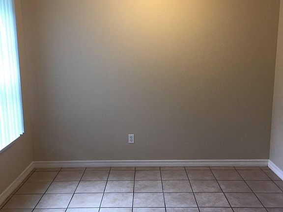 2nd image of 1035 47th St