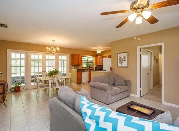4th image of 3632 Bobolink Ln