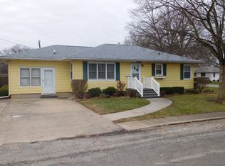 504 N 5th St, Fairbury, IL 61739