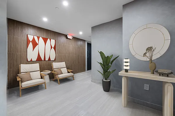 Rented by MNS | media 4