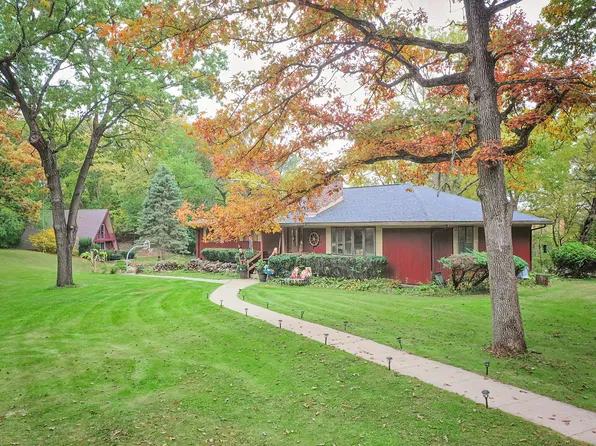 26911 W Nippersink Rd, Ingleside, IL 60041